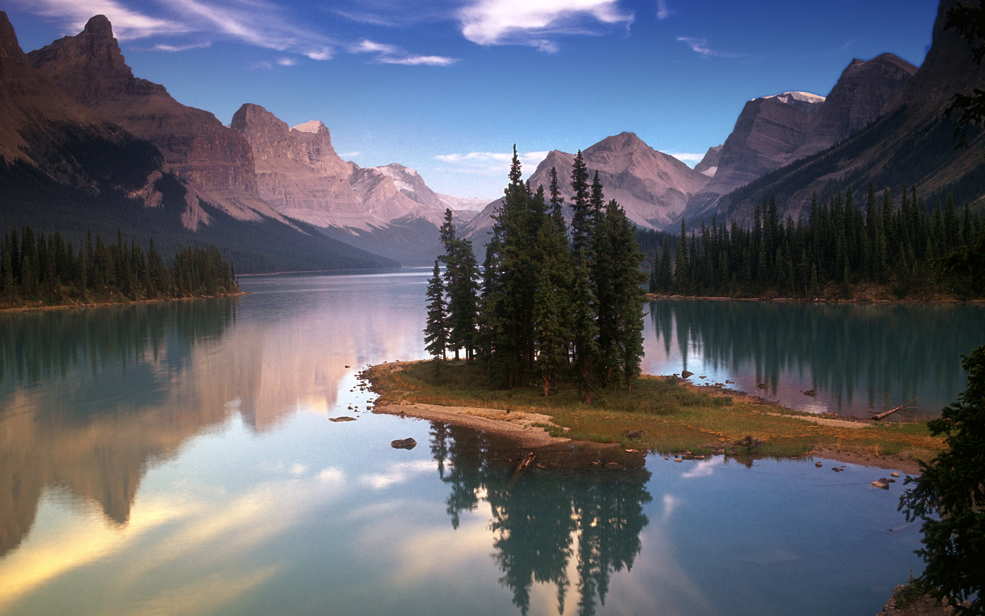 Healing Waters: Canada’s Spiritual Hot Springs